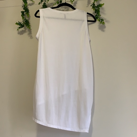 BCBG MAX AZRIA Karyn Vintage White Sleeveless Top-$25 - Picture 3 of 8